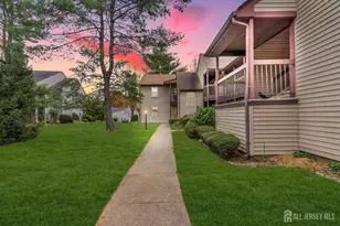 125 Concordia Cir, Monroe Township, NJ 08831 - Photo 1