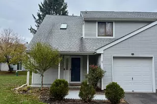 92 Winchester Way, Franklin Township, NJ 08873 - Photo 1