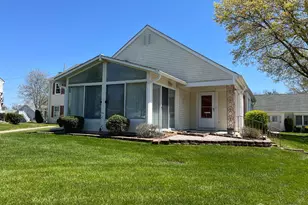 333 Newport Way, Monroe Township, NJ 08831 - Photo 1