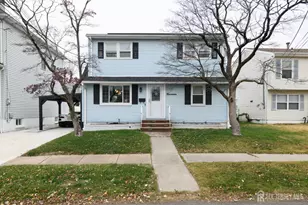 19 Dunlop Dr, Sewaren, NJ 07077 - Photo 1