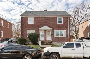 184 Lawrence St, New Brunswick, NJ 08901 - Photo 1