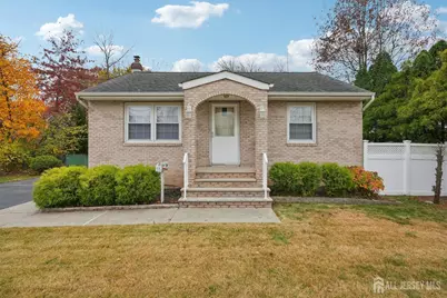 55 Metuchen Avenue, Middlesex, NJ 07095 - Photo 1