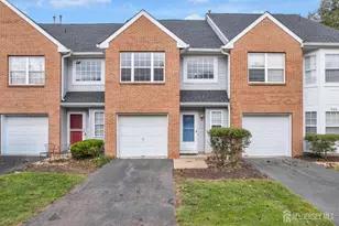 267 Shady Oak Ct, Piscataway Township, NJ 08854 - Photo 1