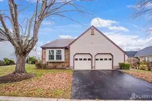 11 Bedfordshire Dr, Monroe Township, NJ 08831 - Photo 1