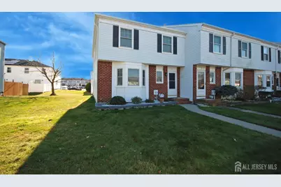 7 Gardenia Court, Sayreville, NJ 08872 - Photo 1