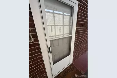 69 W Somerset Street W #D, Raritan, NJ 08869 - Photo 1
