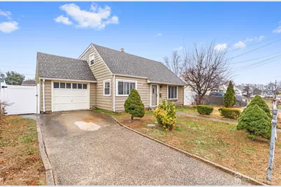 39 Prospect Avenue, Edison, NJ 08817 - Photo 1