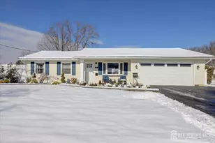 21 Throop Ave, Monroe Township, NJ 08831 - Photo 1