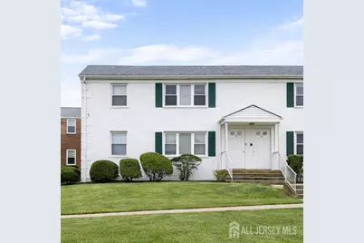18 Garfield Park #A, Edison, NJ 08837 - Photo 1