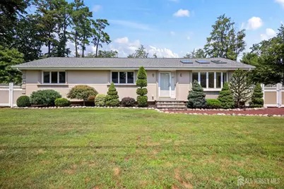 25 Maple St, Spotswood, NJ 08884 - Photo 1