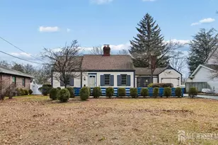 539 Mountain View Terrace, Dunellen, NJ 08812 - Photo 1