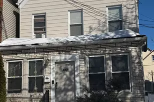 643 S Park St, Elizabeth, NJ 07206 - Photo 1