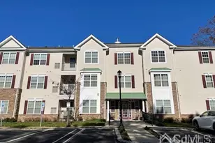 5 Stock Ct, Old Bridge Township, NJ 08857 - Photo 1