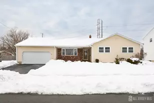 3 Clayton Ct, Milltown, NJ 08850 - Photo 1