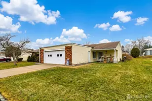 110C Chatham Dr, Monroe Township, NJ 08831 - Photo 1