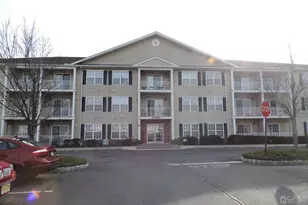 81 Liddle Ave, Edison, NJ 08837 - Photo 1
