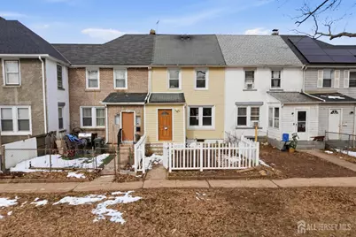 25 Langley Place, New Brunswick, NJ 08901 - Photo 1