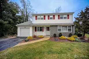 21 Warren Dr, Old Bridge Township, NJ 08857 - Photo 1