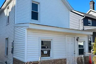 541 Hartford St, Perth Amboy, NJ 08861 - Photo 1