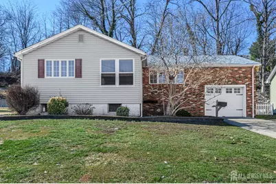 31 W Grochowiak Street W, South River, NJ 08882 - Photo 1