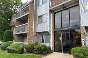 915 Edison Glen Terrace, Edison, NJ 08837 - Photo 1