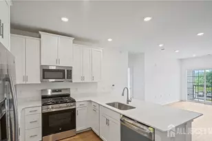 28310 Radford Ct, Monroe Township, NJ 08831 - Photo 1