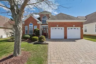 14 Cobblestone Blvd, Monroe Township, NJ 08831 - Photo 1