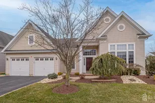 16 Tamarack Rd, Monroe Township, NJ 08831 - Photo 1