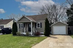 34 Eisenhower Ave, Spotswood, NJ 08884 - Photo 1