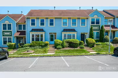 5 Heritage Square, Sayreville, NJ 08872 - Photo 1