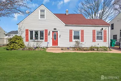 17 Hillcrest Avenue, Edison, NJ 08817 - Photo 1