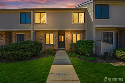 8 Irongate #8, Metuchen, NJ 08840 - Photo 1