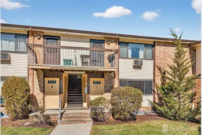 810 Cricket Lane, Woodbridge Township, NJ 07095 - Photo 1