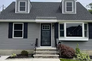 16 Robert Cir, Metuchen, NJ 08840 - Photo 1