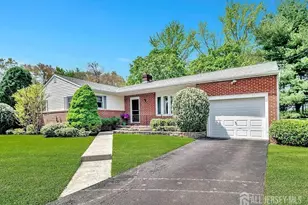 12 Windsor Dr, West Windsor Township, NJ 08550 - Photo 1