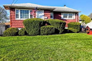 19 E 2nd St, Port Reading, NJ 07064 - Photo 1
