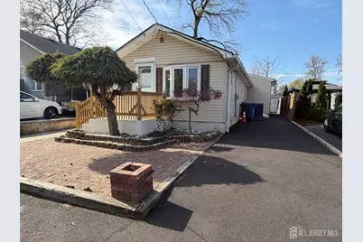 226 Outlook Boulevard, Keyport, NJ 07735 - Photo 1