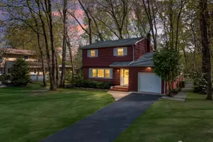 20 Rolling Rd, East Brunswick Township, NJ 08816 - Photo 1