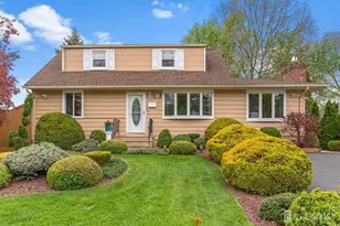 35 Mimi Rd, Old Bridge Township, NJ 08857 - Photo 1