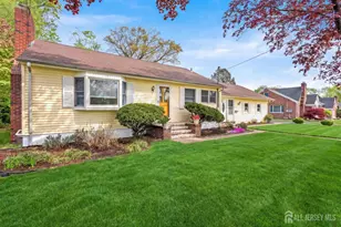 10 Sunset Blvd, East Brunswick Township, NJ 08816 - Photo 1