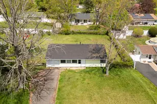 39 Richford Rd, South Brunswick Township, NJ 08824 - Photo 1