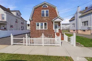 25 Florida Grove Rd, Woodbridge Township, NJ 08832 - Photo 1