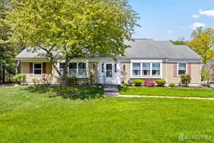 678 Yarborough Way, Monroe Township, NJ 08831 - Photo 1