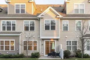 905 Greenland Square, Highland Park, NJ 08904 - Photo 1