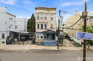 8-10 Horatio St, Newark, NJ 07105 - Photo 1