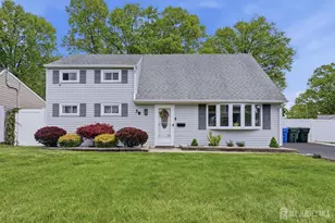 38 Wendy Rd, Woodbridge Township, NJ 07067 - Photo 1