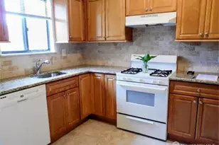 5 Coventry Ct, Old Bridge Township, NJ 07747 - Photo 1