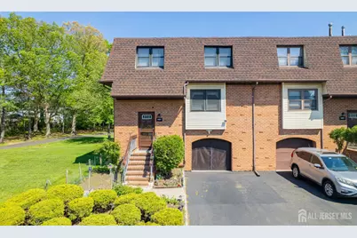 1401 North Oaks Boulevard, North Brunswick Township, NJ 08902 - Photo 1