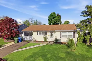116 Kendall Dr, Sayreville, NJ 08859 - Photo 1