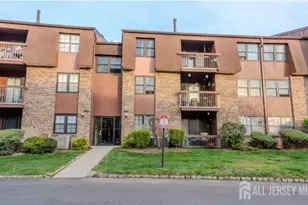 200 Sierra Ct, Middlesex, NJ 07095 - Photo 1